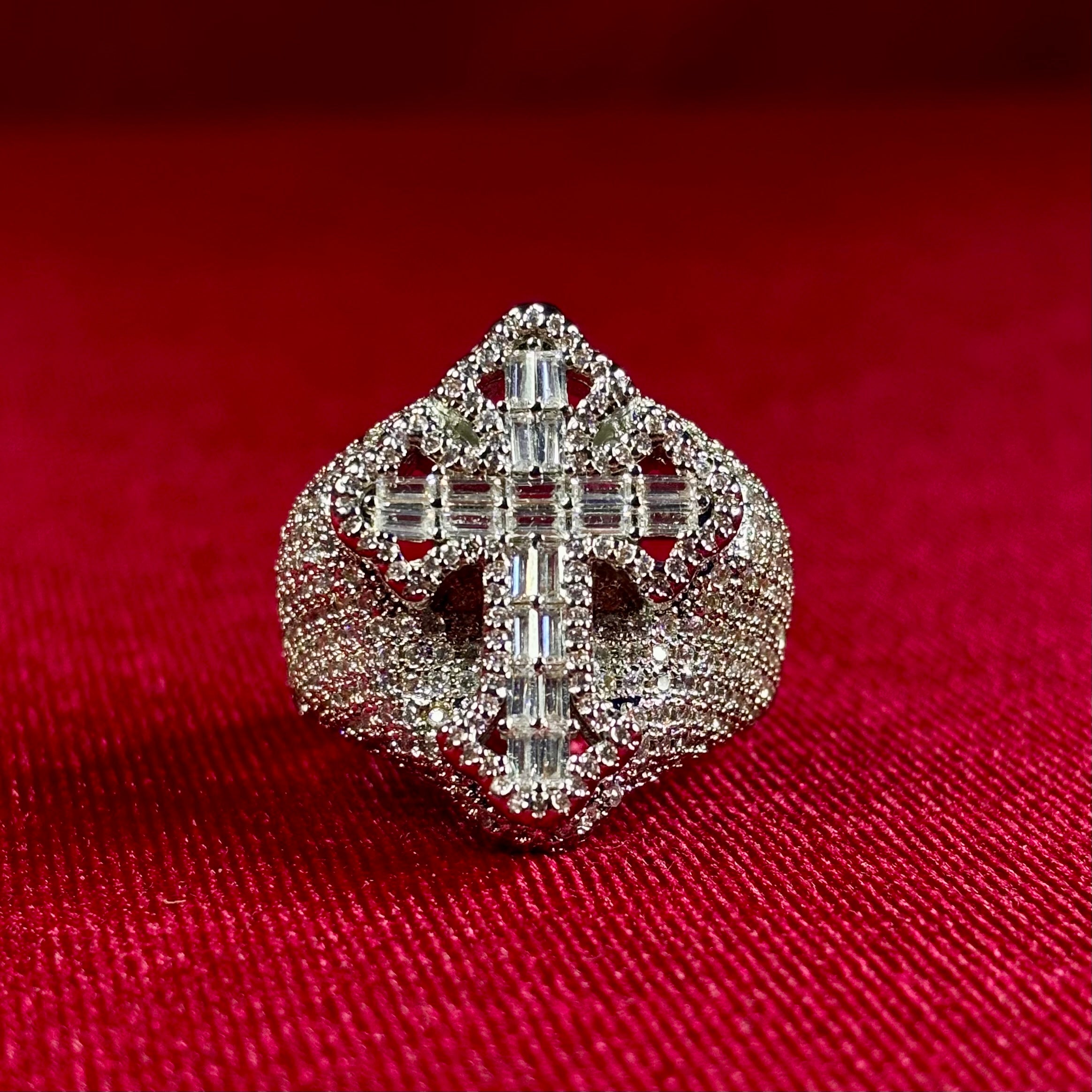 Shine Cross CZ